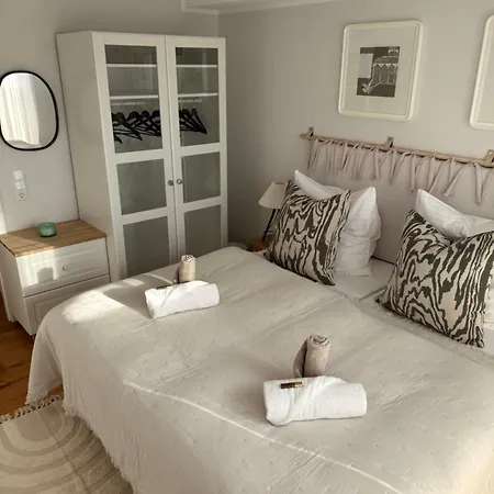 Elegantes Seeidylle Mit Blick Auf Möhnesee