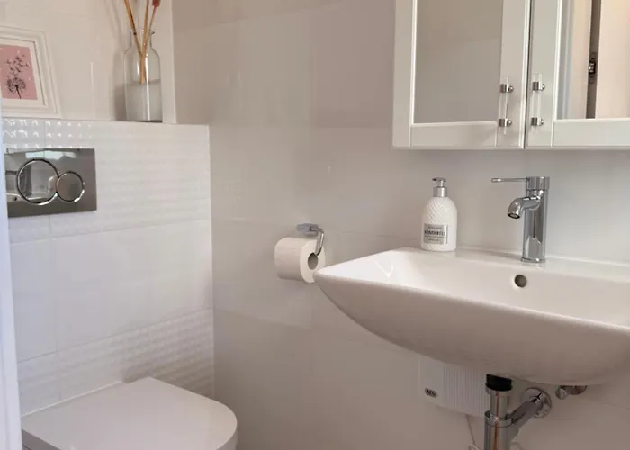 Seeidylle Am - Designhaus Mit Viel Platz Fuer 6 Personen * Möhnesee