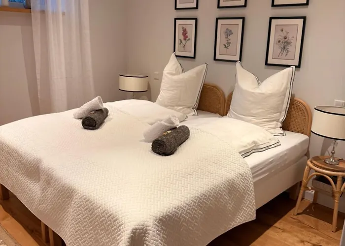 Hébergement de vacances Seeidylle Am - Designhaus Mit Viel Platz Fuer 6 Personen *